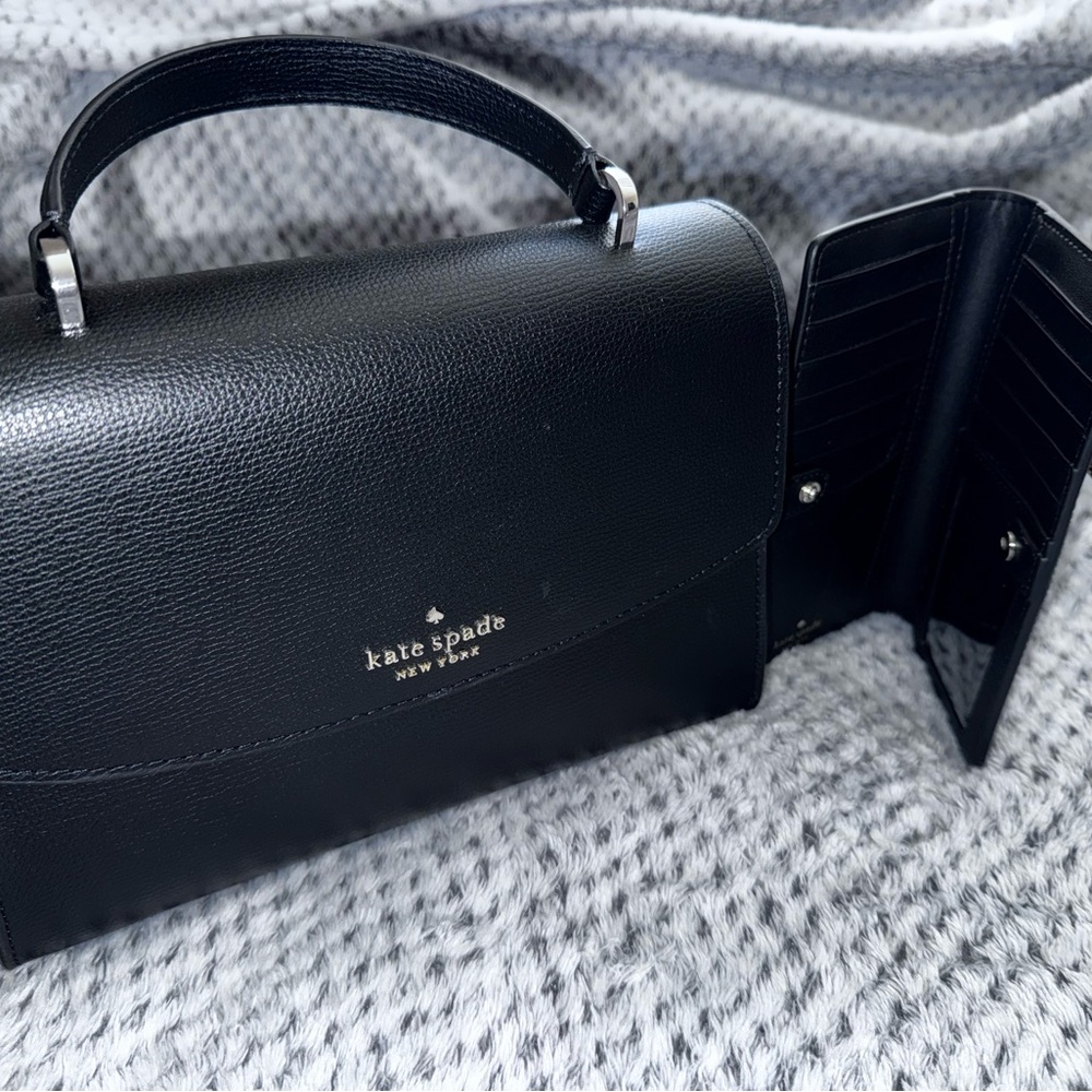 Kate Spade Darcy Top Handle with wallet - Picture 9 of 12